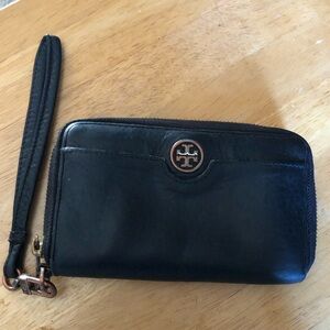 Tory Burch Black Leather Wallet